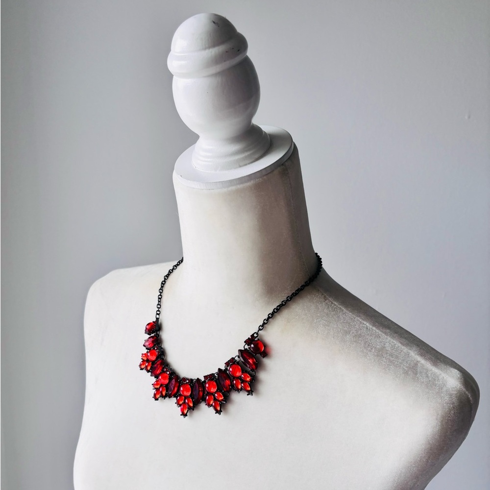 Vintage Elegant Red Statement Necklace 18” plus extendable chain
